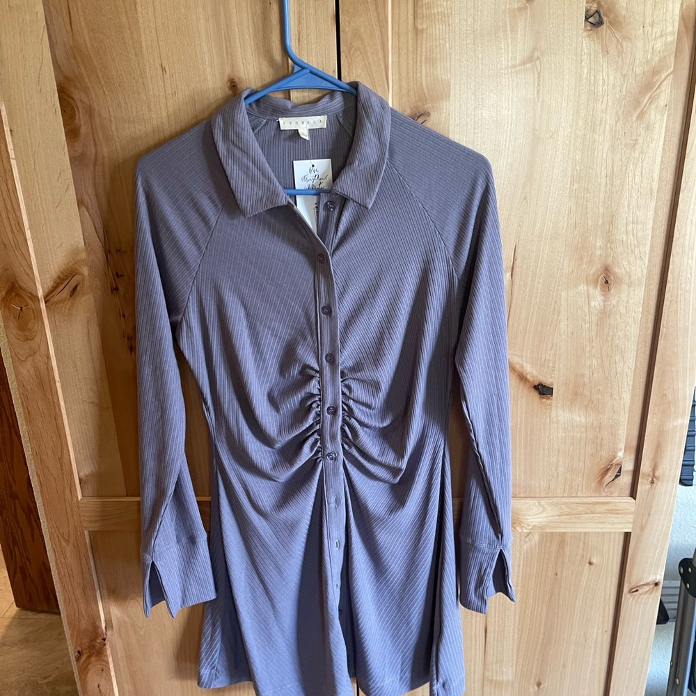 💚 3/$15NWT boutique 90s inspired dress, large